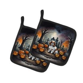 Cavalier Spaniel Spooky Halloween Pair of Pot Holders Kitchen Heat Resistant Pot Holders Sets Oven Hot Pads for Cooking Baking BBQ, 7 1/2 x 7 1/2